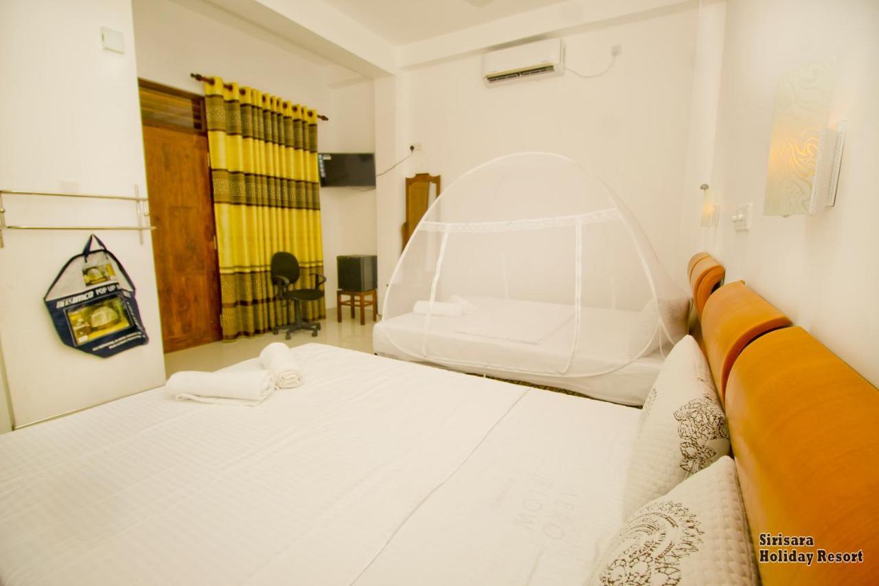 Sirisara Holiday Resort Anuradhapura Esterno foto