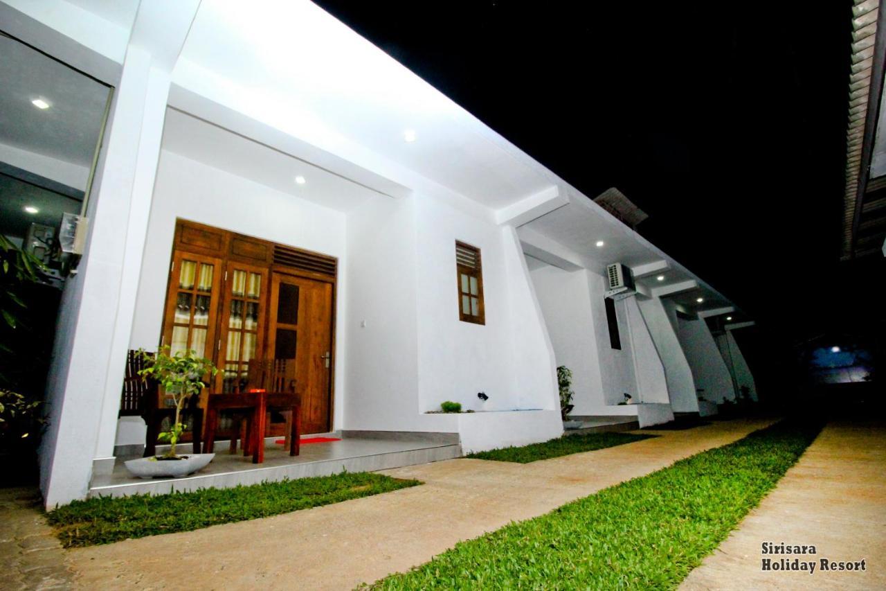 Sirisara Holiday Resort Anuradhapura Esterno foto
